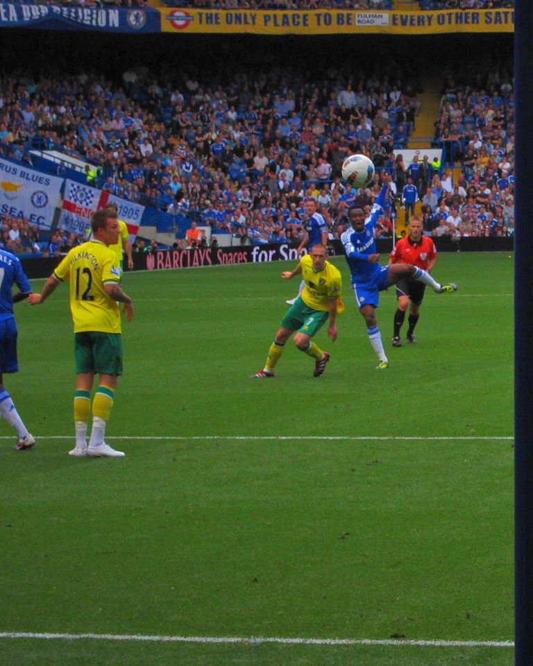 Calcio Inglese_008.jpg - Chelsea-Norwich 3-1Tiraccio fuori